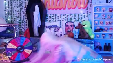 Daenerys Strip Show - OnlyFans stream highlights