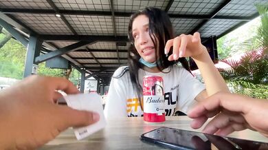 I love the reaction of my girlfriend using her toy in public // lovense lush control
