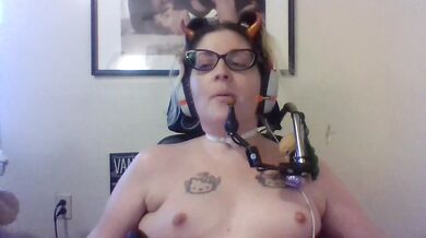 Dirty Talking Quadriplegic Moans While Masturbating Hands Free