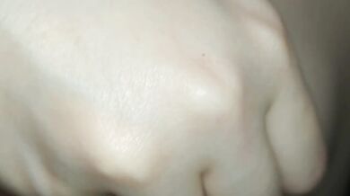 (HD) Playing with my hard pink nipples. Natural white young boobs!