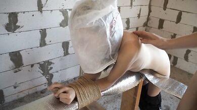 Small Tits Trying BDSM Rough Sex (Amateur Couple Leskaetkoska)
