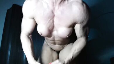 Fbb Beautiful webcam Pushups Hulk out & Veins