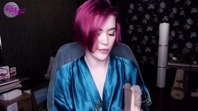 Sensual JOI from a Russian girl with a sexy accent