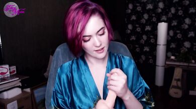 Sensual JOI from a Russian girl with a sexy accent