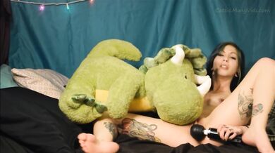 Silly N Fun Triceratops Stuffed Plush Humping Licking Hitachi Orgasm