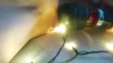 little christmas elf cums hard | Christmas Special
