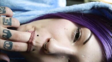 Teen Fingers Herself Beautiful Agony Ass Close Ups