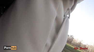 Real public sex. Beautiful fucks on a park bench and shows her perfect