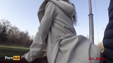 Real public sex. Beautiful fucks on a park bench and shows her perfect