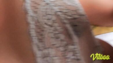 My girlfriend's natural body - She shows you her vagina