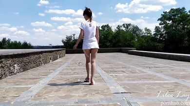 Walking in the city without a skirt