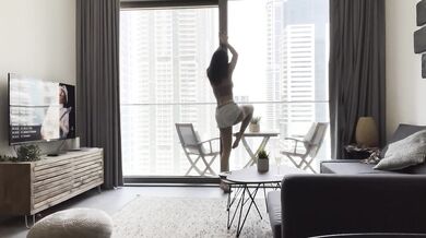 Erotic dance performants. Ani Blackfox