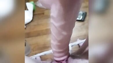 Foxy's Pussy Gets Creamed in Another One