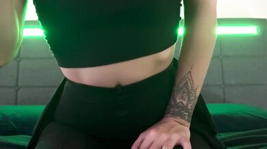 ASMR TRIGGER TEASE