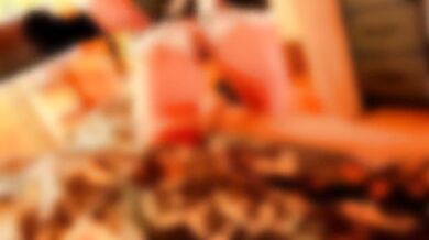 ROLE PLAY CLEANING LADY OF HOTEL ROOM SERVICE ( TRAILER " ROOM 3 " VIDEO )