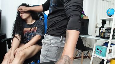MI AMIGA EM A ME PIDE MI POLLA