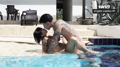 Pool worker inserts his large penis into his boss's daughter outdoors - Luna Vitaler & Danner Mendez