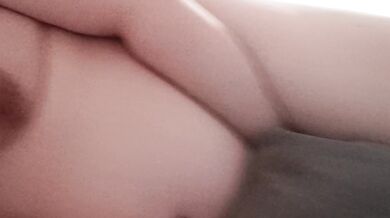 Playing With My Preggo Pussy