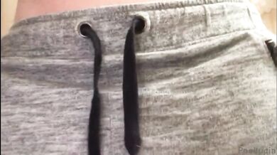 Naughty girl opened and lowered her sweatshirt, horny and urinating deliciously! Pee fetish!