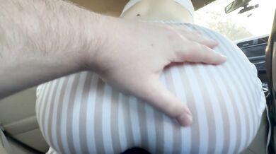 My Big Ass in Pajama making Stepbrother Horny so I Rub my Pussy on His Cock till Cum