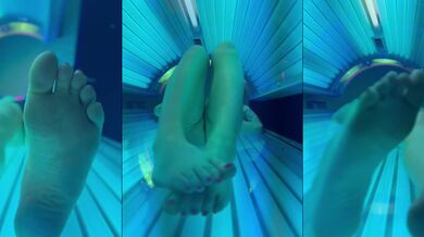 girl experiences tanning bed finally