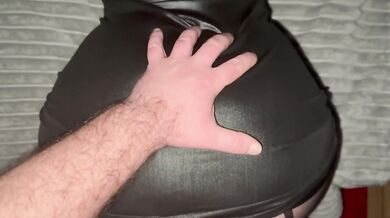 Sweet Pussy Licking And Leather Clothes Hard Sex Ends With Hot Cum On The Ass