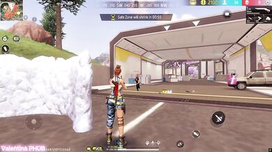 Playing Free Fire