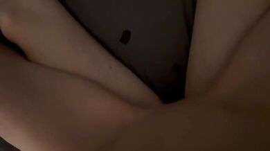 Big dramatic cumshot after stellar riding!