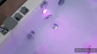 New Year's Eve foreplay in the jacuzzi. Handjob and Blowjob
