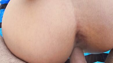 Hard sex on the beach with a stranger!!
