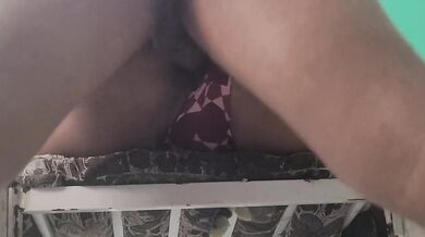 Big ass , sits in the chair and asks to have her ass torn apart
