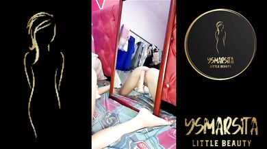 girl enjoying in the room