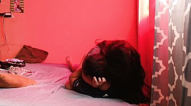 SHY OTAKU COWBOY WITH NATURAL BOOBS MOVES SEXY, LISTEN TO HER ORGASMS OF PLEASURE...