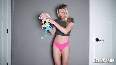 Panty Try On