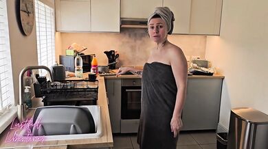 Creampie my hairy mature Stepmom. Cheating MILFs are irresistible