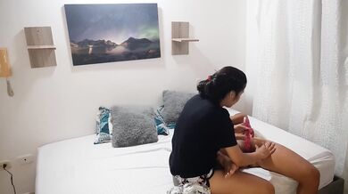 TWO LESBIAN COUPLES FUCK EACH OTHER.