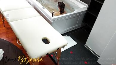 Wife receives erotic oil massage while swallowing physiotherapist's cock in front of husband