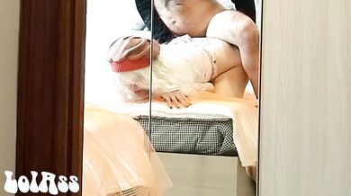 First he fucks the maid and then he destroys his wife's ass - Full video