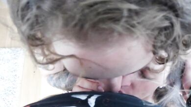 Double Deepthroat Blowjob from 2 Girls and sharing Cumshot on both her Faces