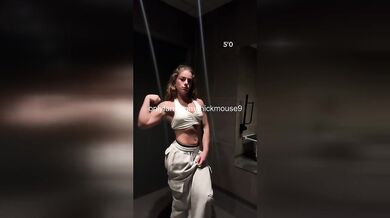 IG Live Yoga Fail: 18yo Virgin Ass PROLAPSED Out SHOCKED