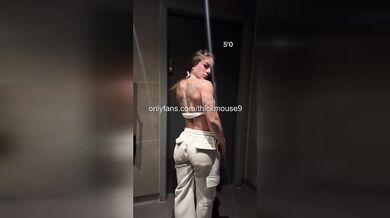 IG Live Yoga Fail: 18yo Virgin Ass PROLAPSED Out SHOCKED
