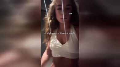 IG Live Yoga Fail: 18yo Virgin Ass PROLAPSED Out SHOCKED