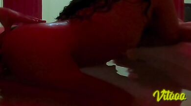 Beautiful Latina moves sensually in the jacuzzi - big ass
