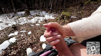 Outdoor Forest Fun - Wet Handjob, Deep Blowjob and risky Doggy Fuck