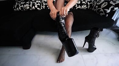 Fucked the prostate and spanked... I'm good