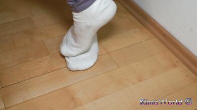 Lavender Leggings, Worn White Socks & Sneakers – Foot Tease & Shoeplay