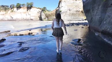 Shimmering Sands, A Breathtaking Waterfall And A Mind-Blowing Orgasm!
