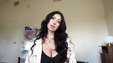 POV sister's hot latina best friend wants to sell me her used bed - Cami Strella x Lev Lieben