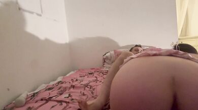 Ava’s gets froggy creampie ending . Onlyfans @avababy1228