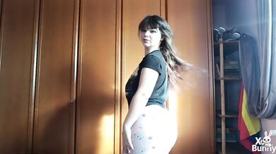 Farting every 10 seconds
